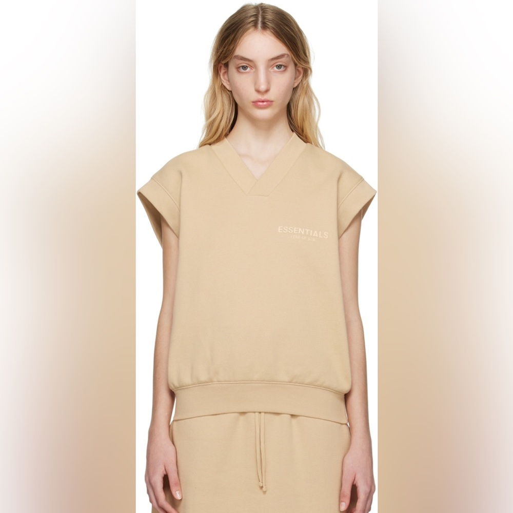 Fear of God Essentials V-Neck Vest in Sand